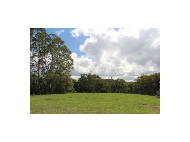 Pinbarren QLD 4568