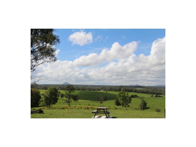 Pinbarren QLD 4568