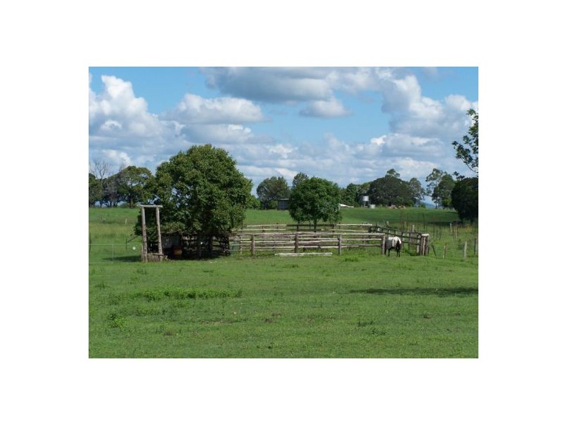 113 Fritz Road, Chatsworth QLD 4570