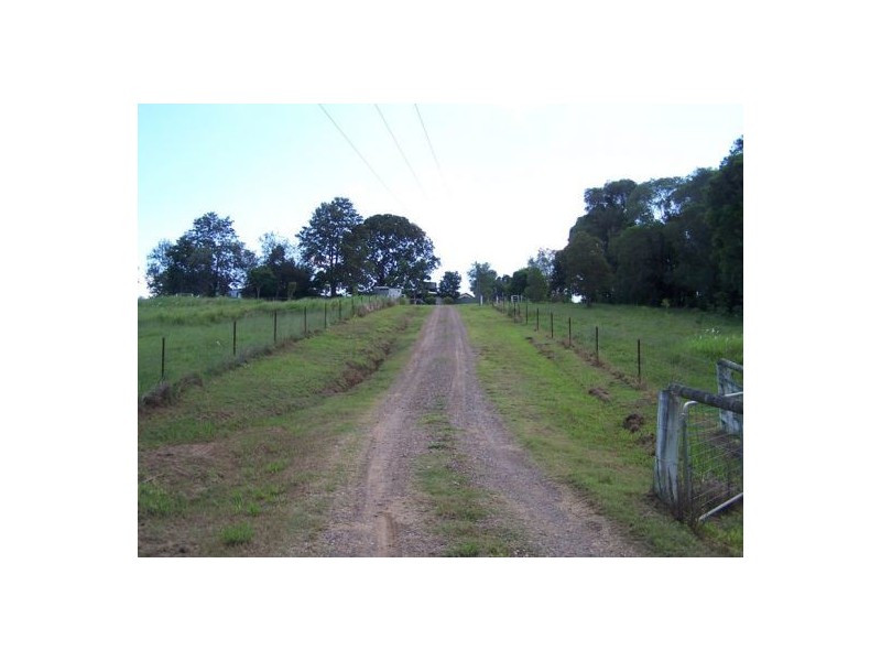113 Fritz Road, Chatsworth QLD 4570