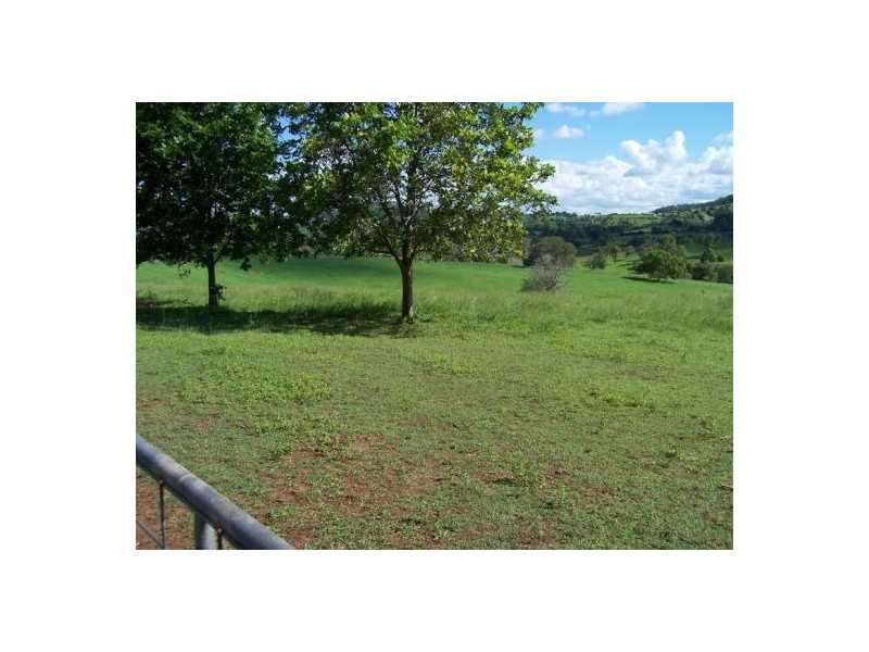 113 Fritz Road, Chatsworth QLD 4570