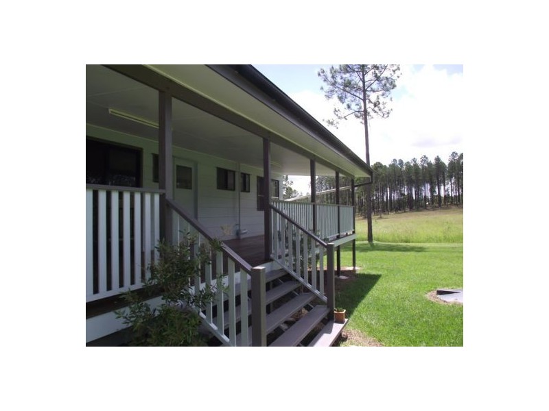 121 Arborcrescent Road, Glenwood QLD 4570