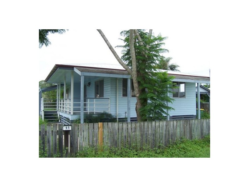11 Valentine Street, Southside QLD 4570