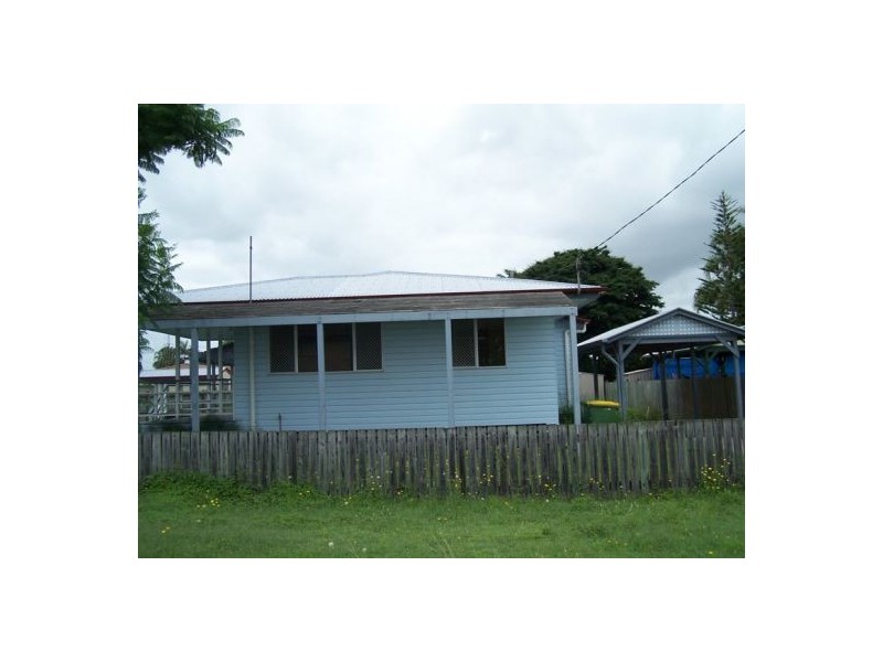 11 Valentine Street, Southside QLD 4570