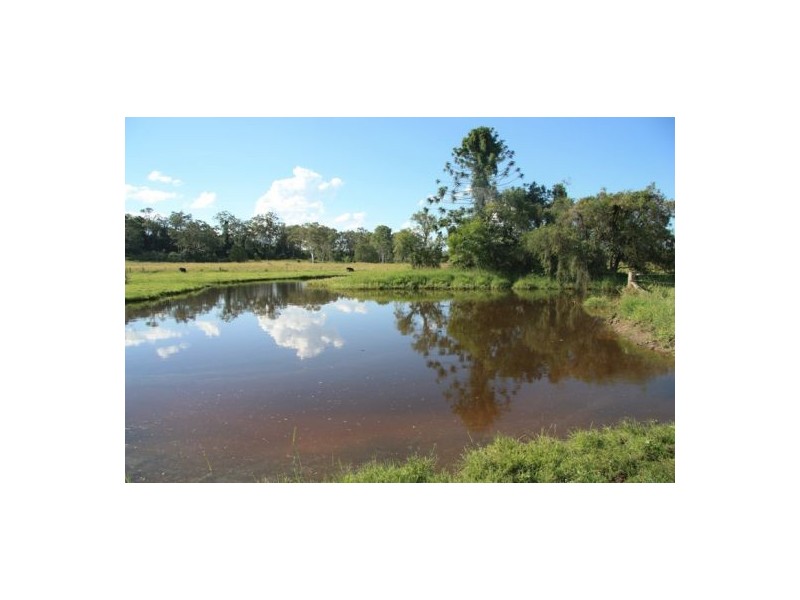 Goomboorian QLD 4570