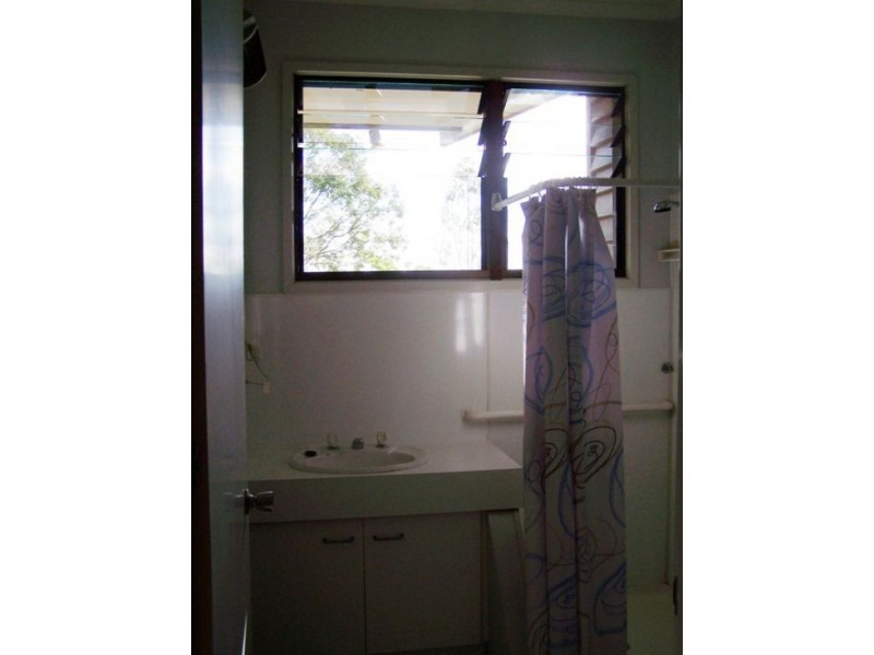 89 Hood Raod, Veteran QLD 4570
