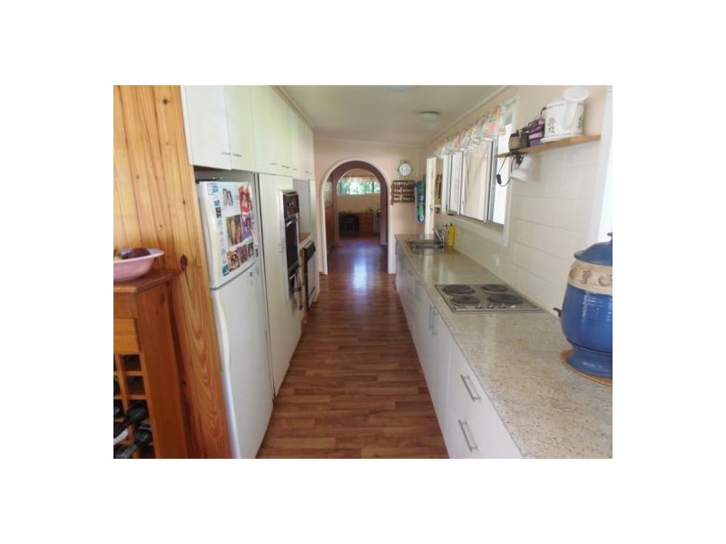 88 Ross Road, Goomboorian QLD 4570