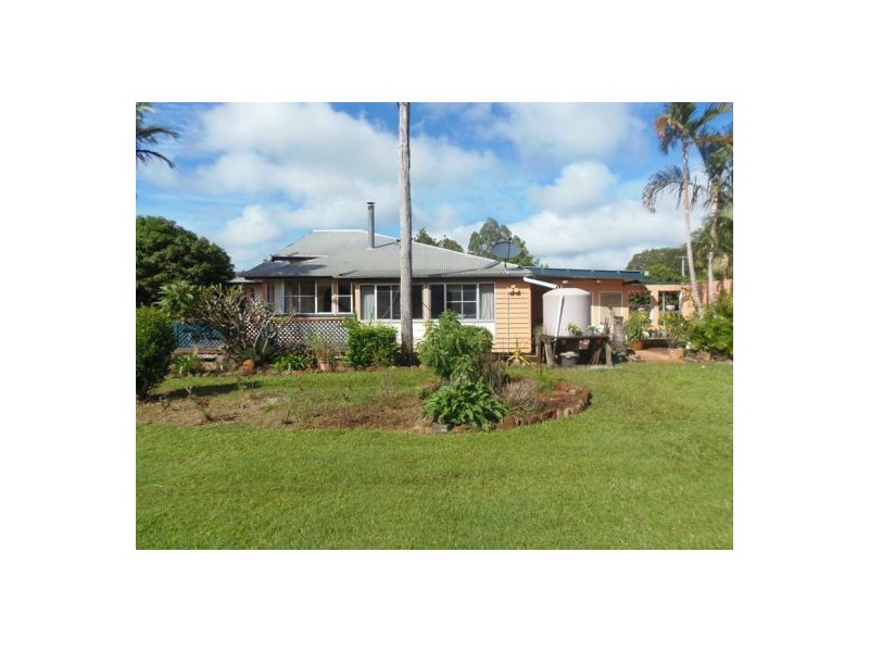 88 Ross Road, Goomboorian QLD 4570