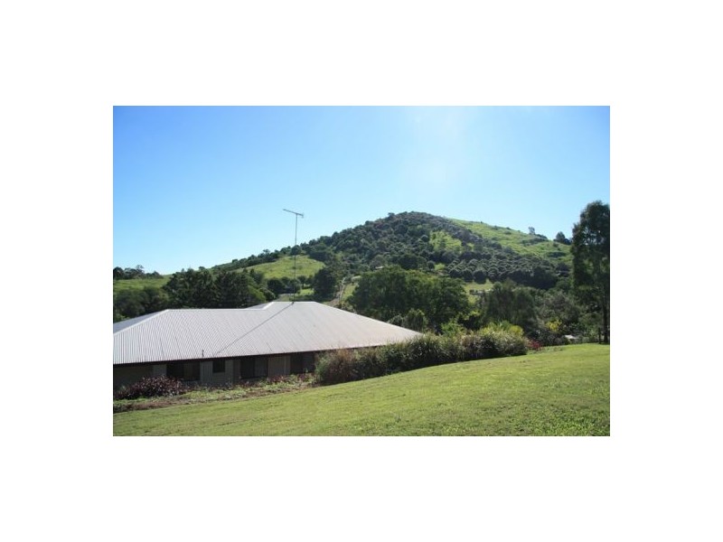 202 Allen Road, Chatsworth QLD 4570