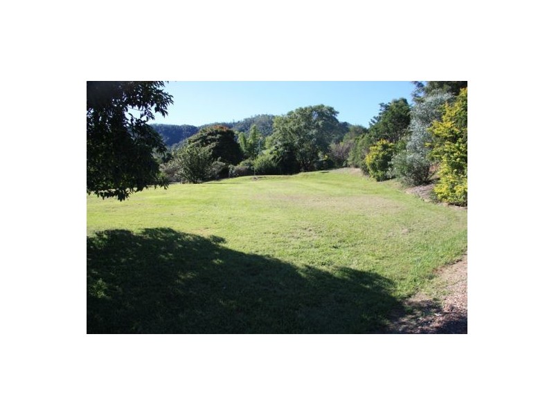 202 Allen Road, Chatsworth QLD 4570
