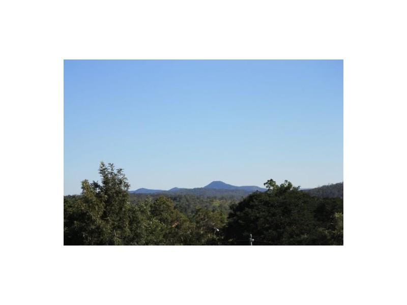 202 Allen Road, Chatsworth QLD 4570