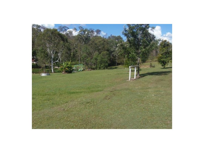 5 Tarragon Road, The Palms QLD 4570