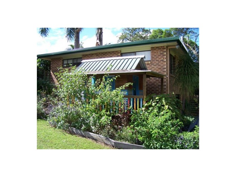 99 Groundwater Road, Southside QLD 4570