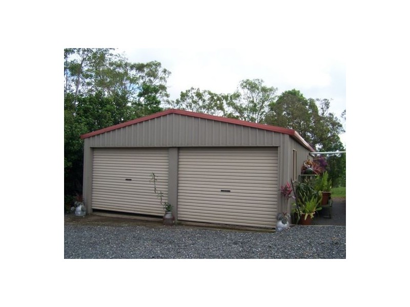 25 Plowman Road, Canina QLD 4570