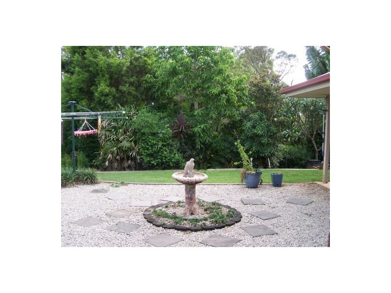 25 Plowman Road, Canina QLD 4570