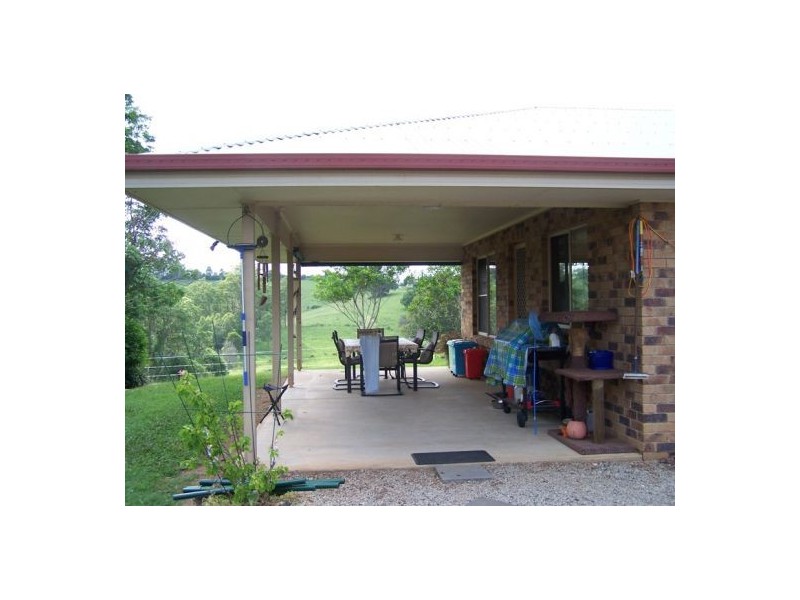 25 Plowman Road, Canina QLD 4570