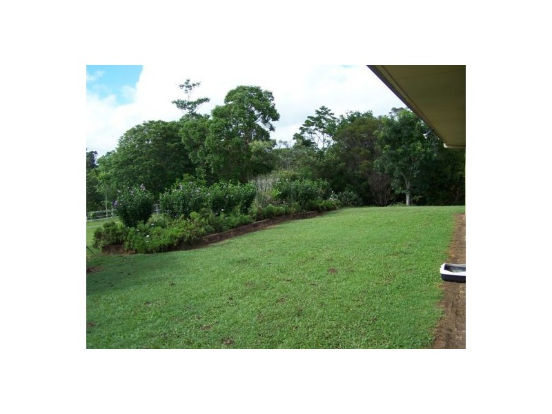 25 Plowman Road, Canina QLD 4570