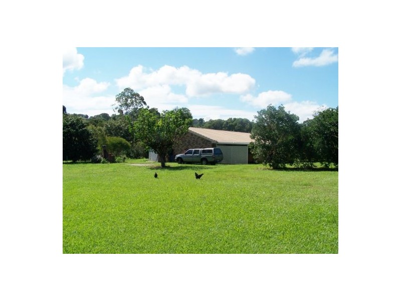 Federal QLD 4568