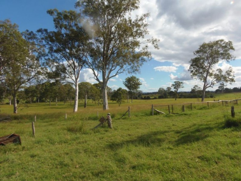 Theebine QLD 4570