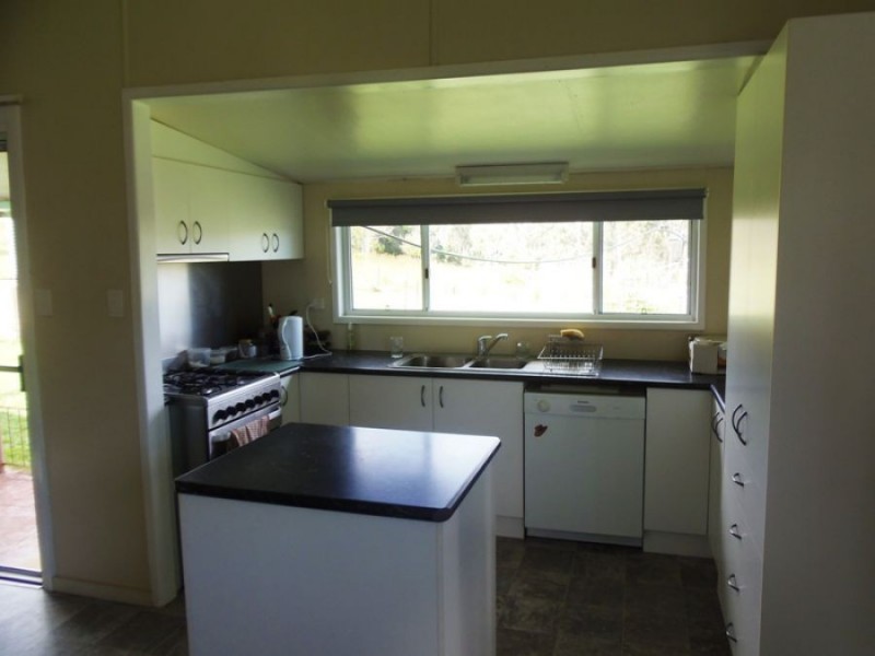 Theebine QLD 4570
