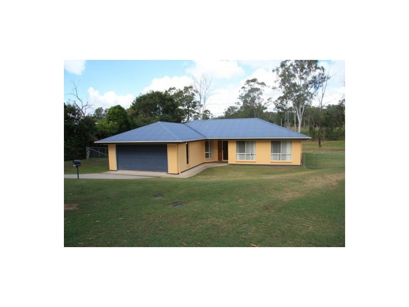 25 Piccadilly Drive, Southside QLD 4570