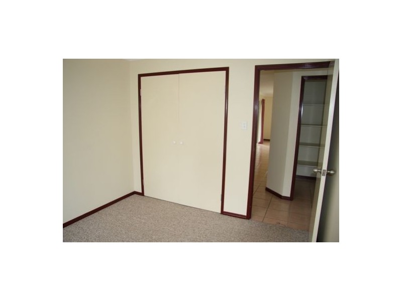 25 Piccadilly Drive, Southside QLD 4570