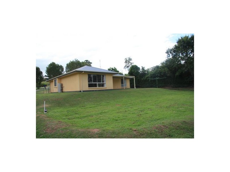25 Piccadilly Drive, Southside QLD 4570