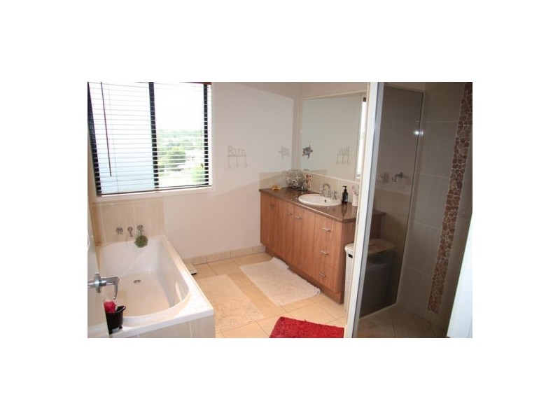 154 Groundwater Road, Southside QLD 4570