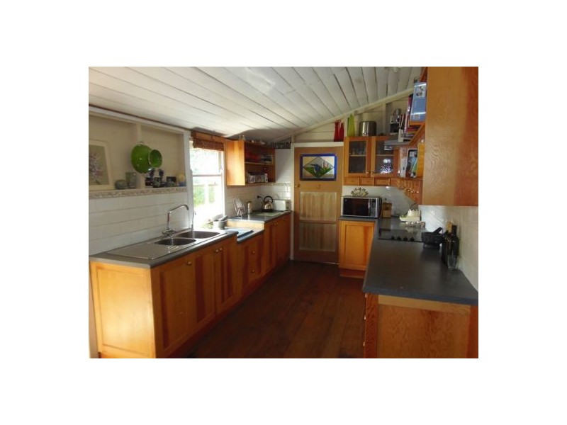 5 Burchill Lane, Monkland QLD 4570