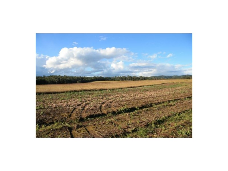 Traveston QLD 4570