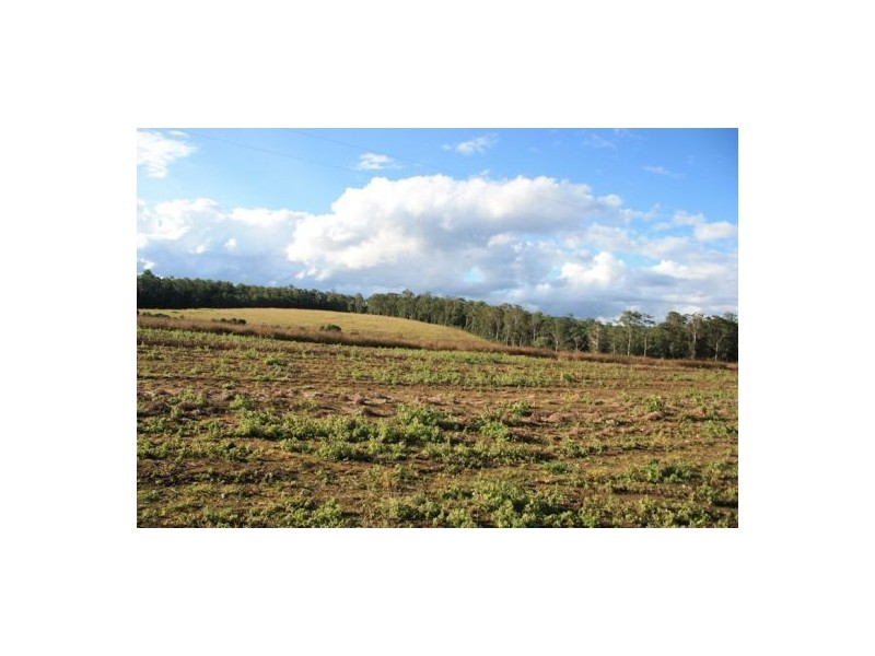 Traveston QLD 4570