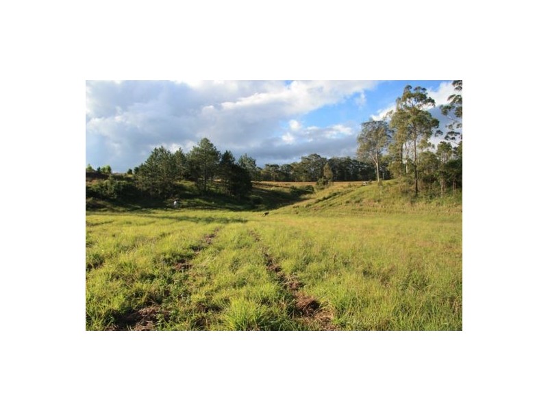Traveston QLD 4570