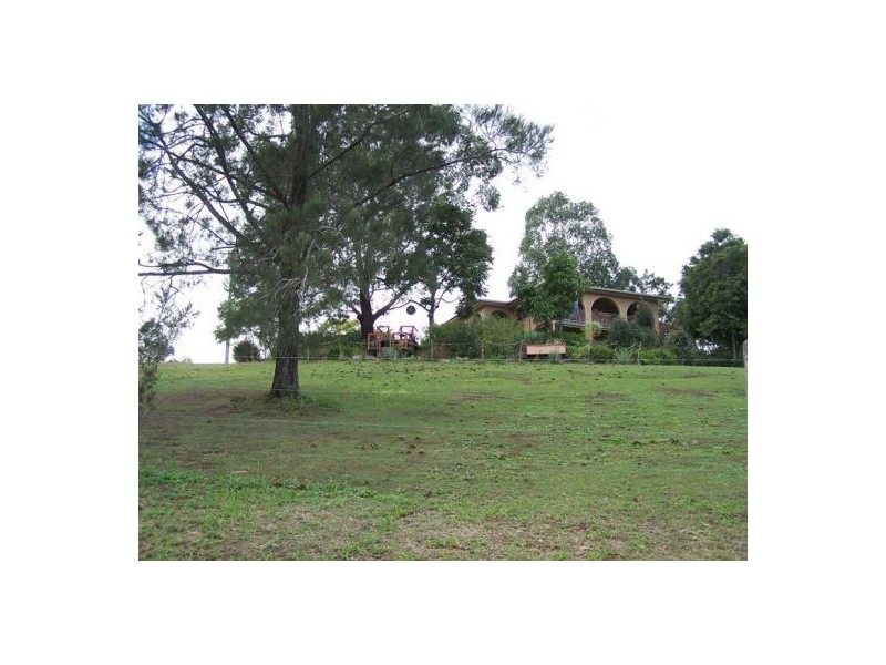 26 Hillview Road, Cedar Pocket QLD 4570