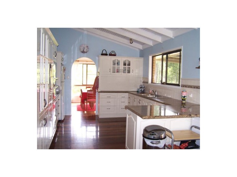 26 Hillview Road, Cedar Pocket QLD 4570