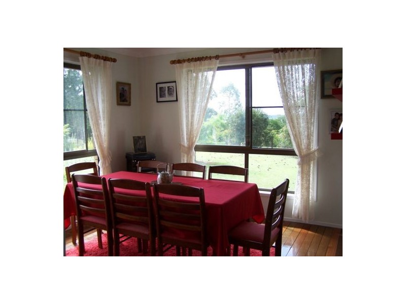 26 Hillview Road, Cedar Pocket QLD 4570