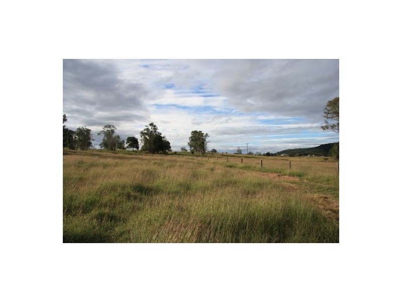 Theebine QLD 4570