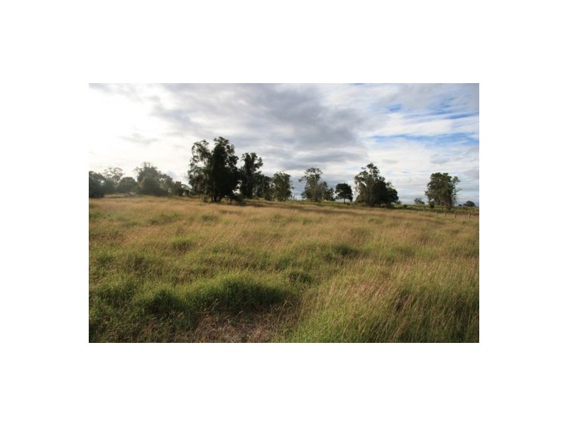 Theebine QLD 4570