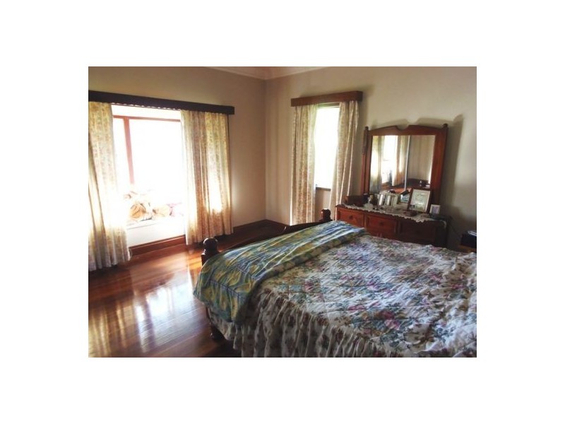 845 Bruce Highway, Chatsworth QLD 4570