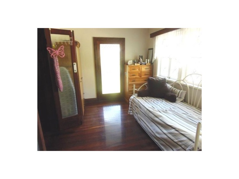 845 Bruce Highway, Chatsworth QLD 4570