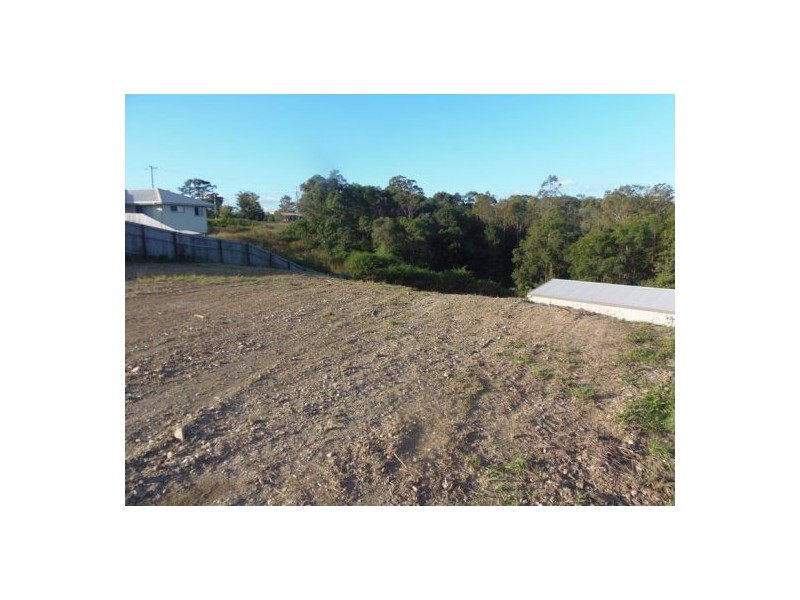 31 Barton Road, Victory Heights QLD 4570