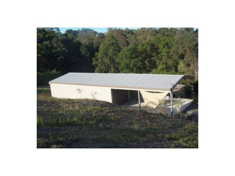 31 Barton Road, Victory Heights QLD 4570