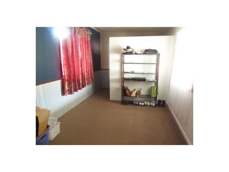 30 Gum Tree Road, Araluen QLD 4570