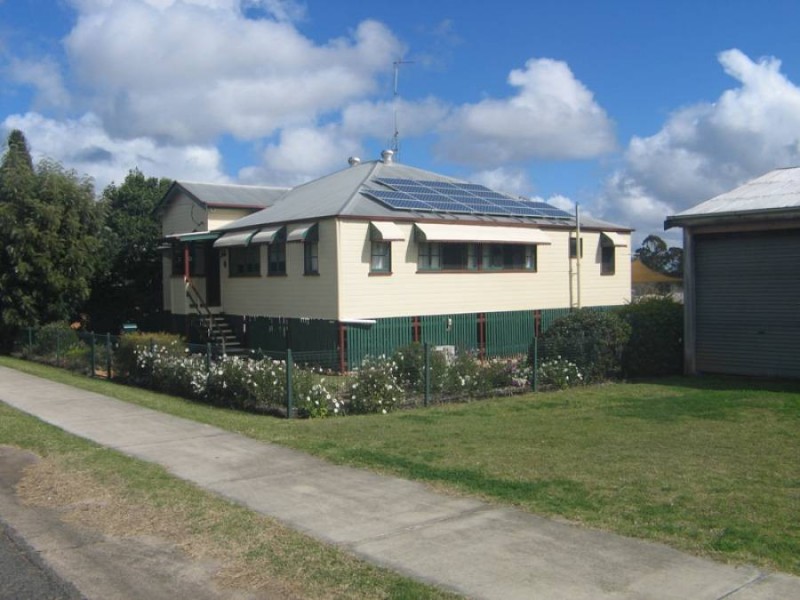 59 Gore Street, Murgon QLD 4605