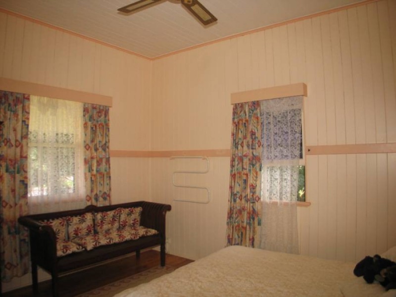 59 Gore Street, Murgon QLD 4605