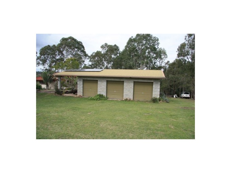 Bells Bridge QLD 4570