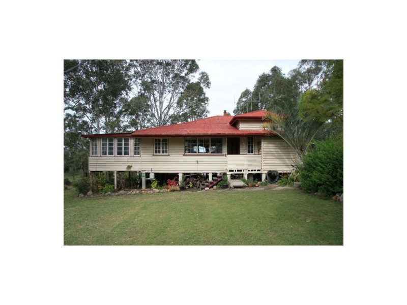 Bells Bridge QLD 4570