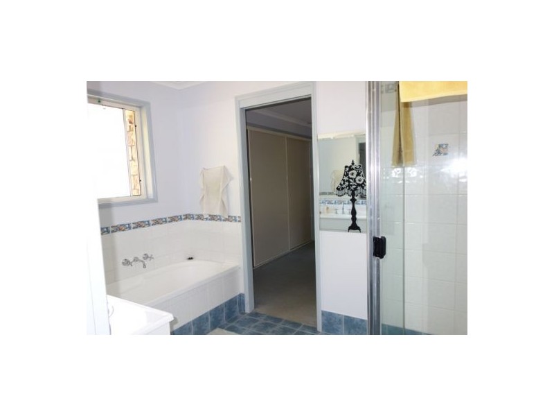 13 James Kidd Drive, Monkland QLD 4570