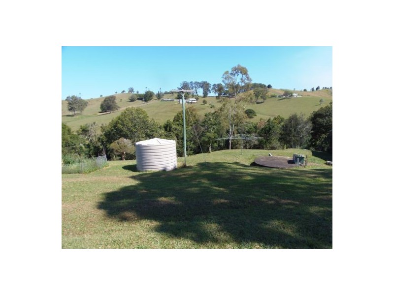 1089 Kin Kin Road, Wolvi QLD 4570