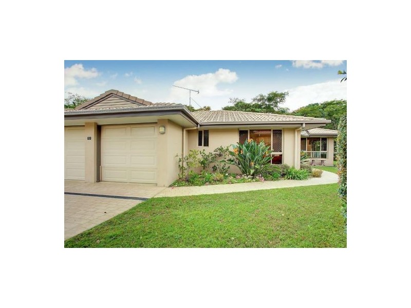 10 Greens Court, Southside QLD 4570