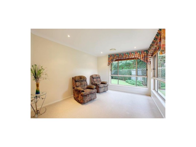 10 Greens Court, Southside QLD 4570